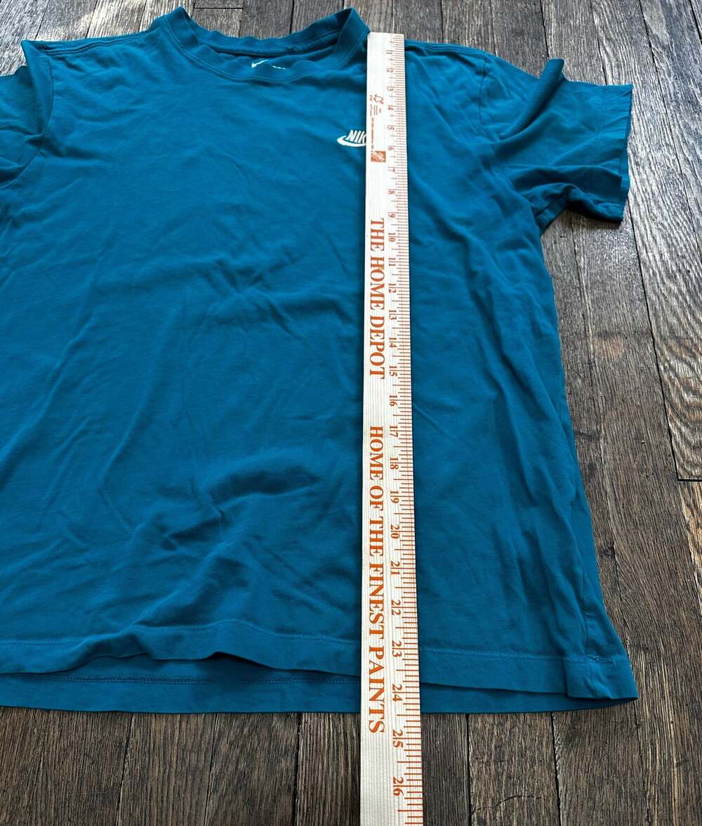 Nike Sportswear Club T-Shirt Teal Medium Embroidered The Nike Tee - Picture 5 of 8